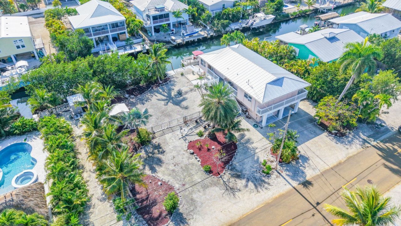 27426 S Martinique Lane, Ramrod, FL 33042 Photo