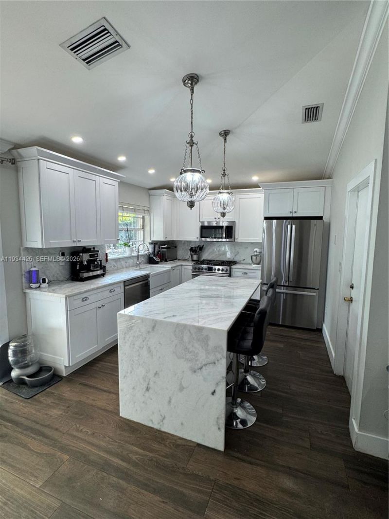 5763 NW 97th Ct, Doral, FL 33178 Photo