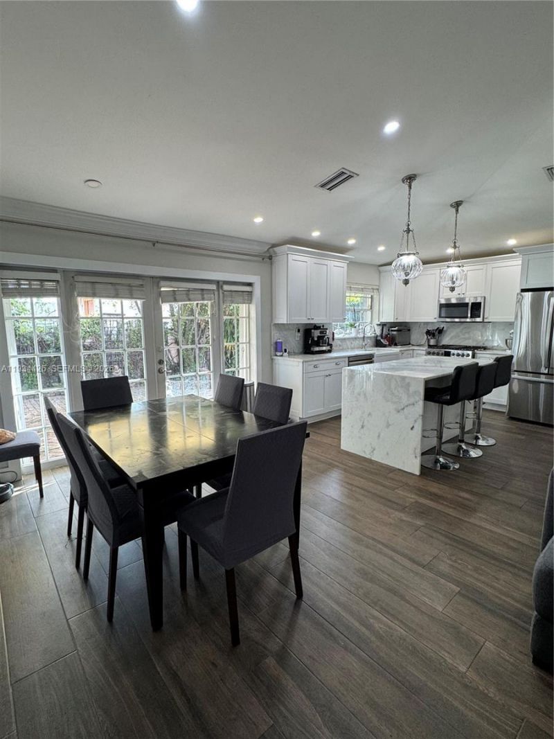 5763 NW 97th Ct, Doral, FL 33178 Photo