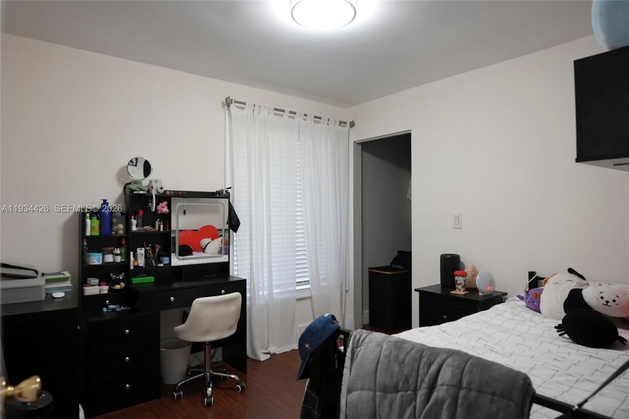 5763 NW 97th Ct, Doral, FL 33178 Photo