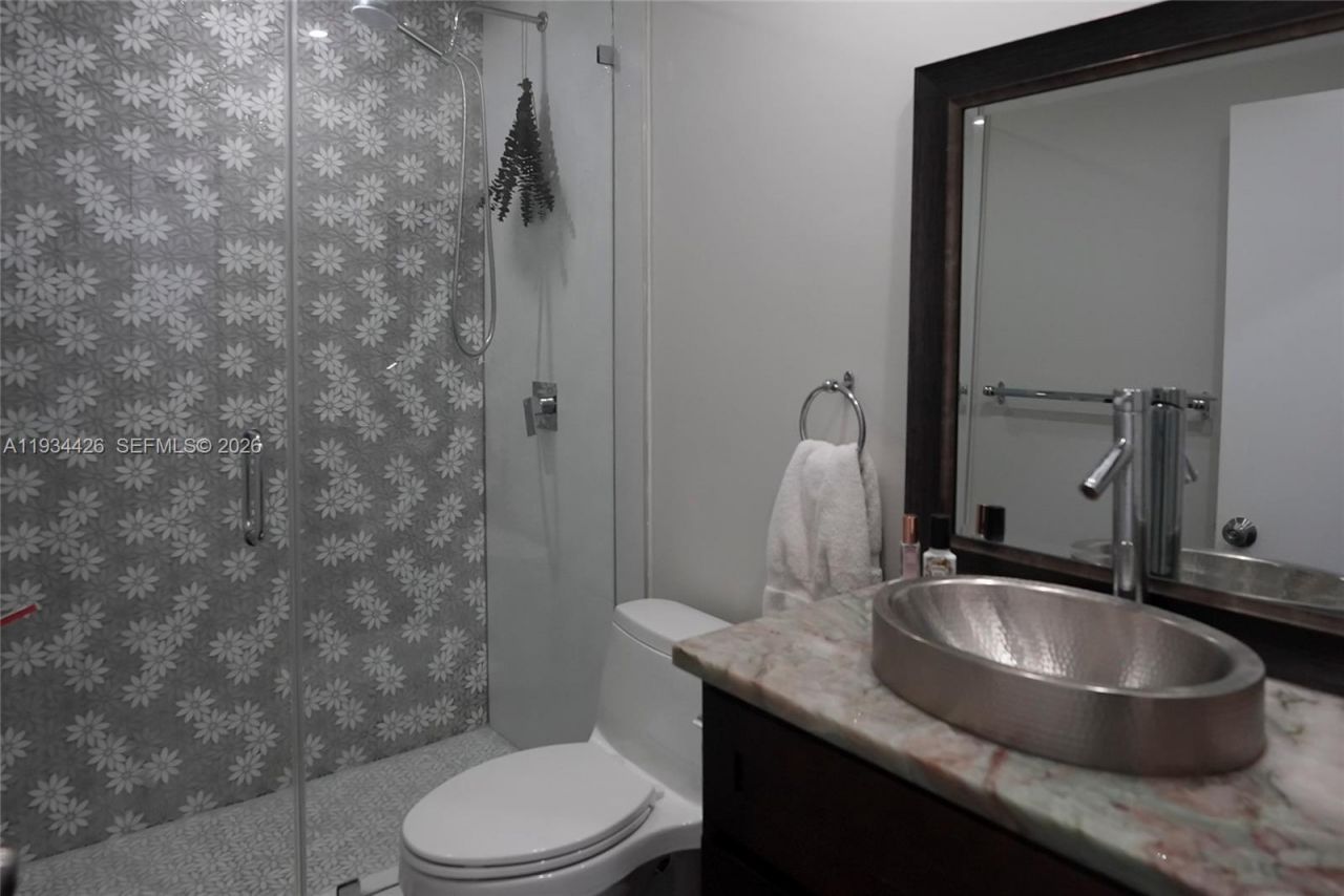 5763 NW 97th Ct, Doral, FL 33178 Photo