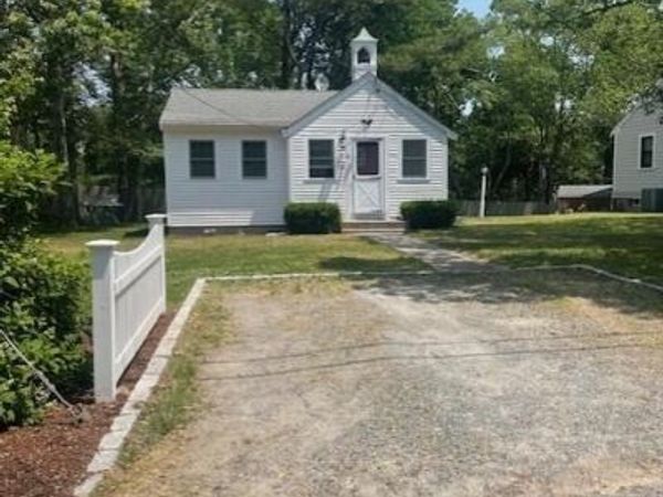 40 Bradford Road, Yarmouth, MA 02673