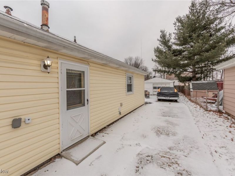 340 Boston Avenue, Elyria, OH 44035 Photo 34