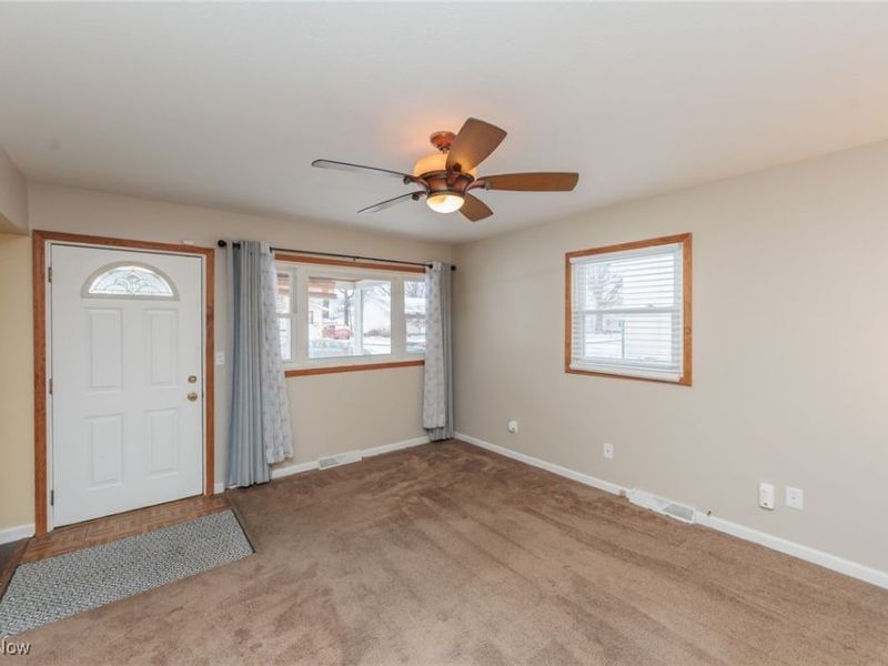 340 Boston Avenue, Elyria, OH 44035 Photo 5