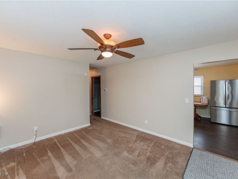 340 Boston Avenue, Elyria, OH 44035 Photo 7