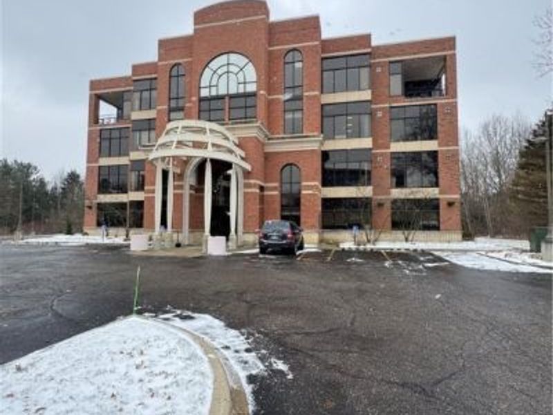 822 Kumho Drive, Unit #103, Fairlawn, OH 44333 Photo 1