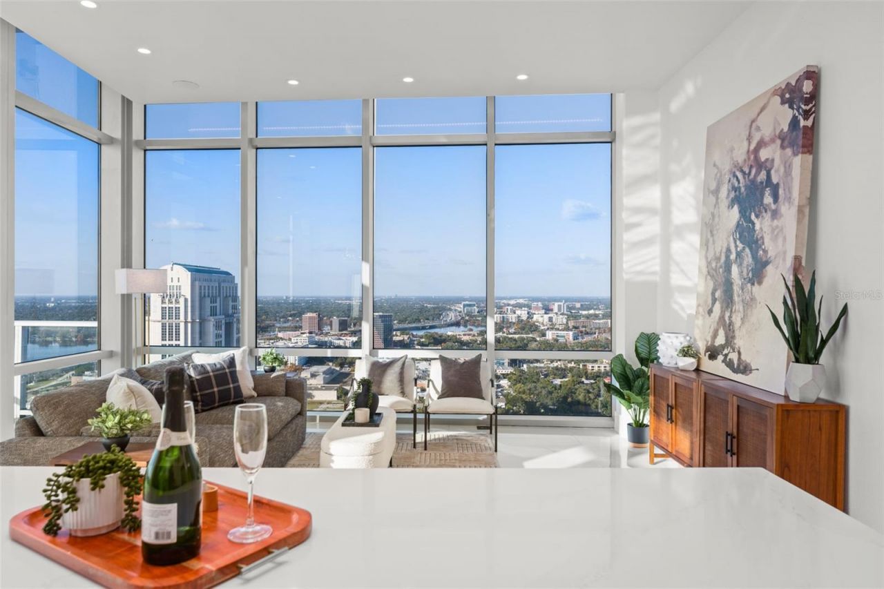 150 E Robinson Street, Unit PH3506, Orlando, FL 32801 Photo