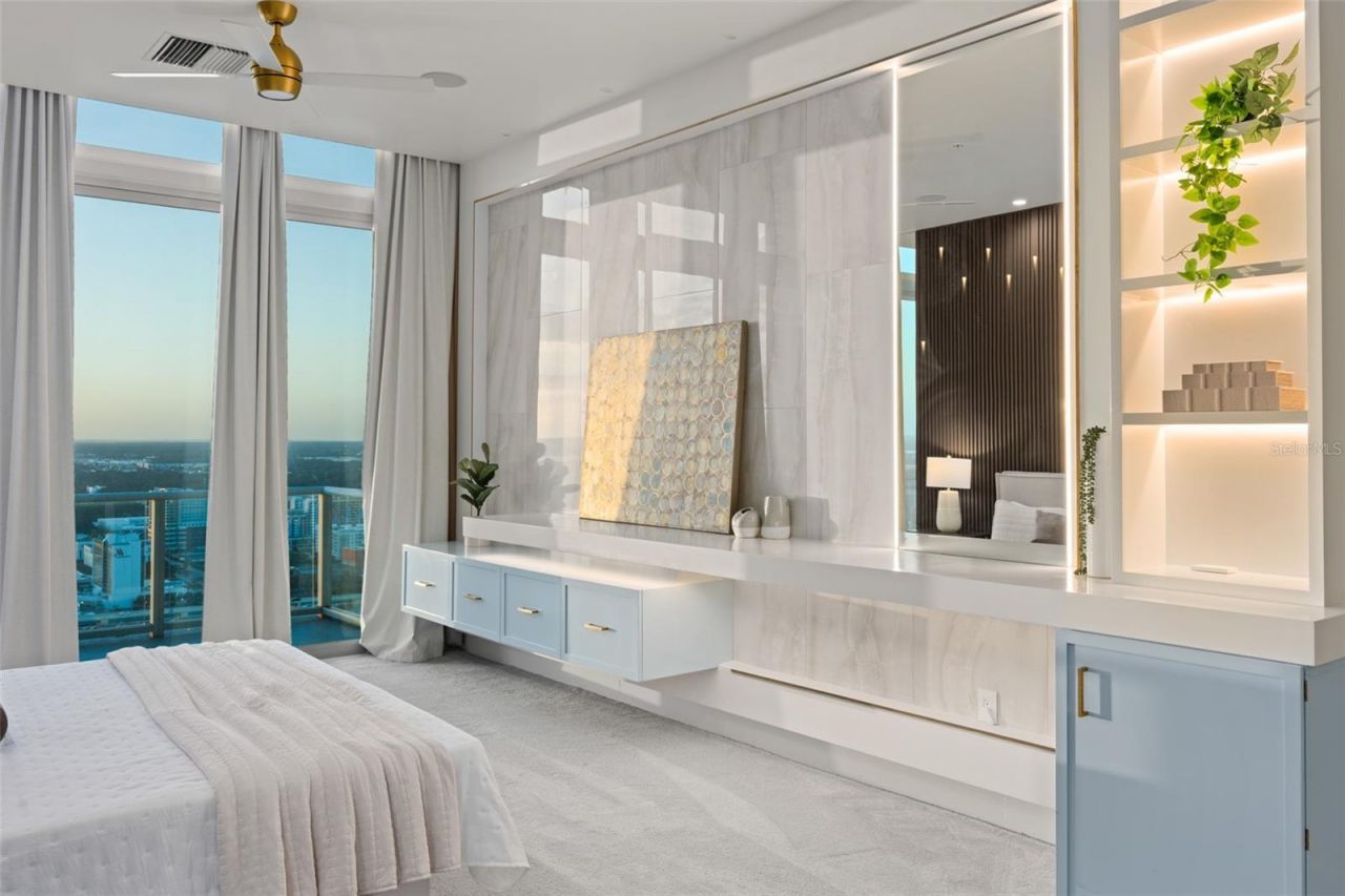 150 E Robinson Street, Unit PH3506, Orlando, FL 32801 Photo