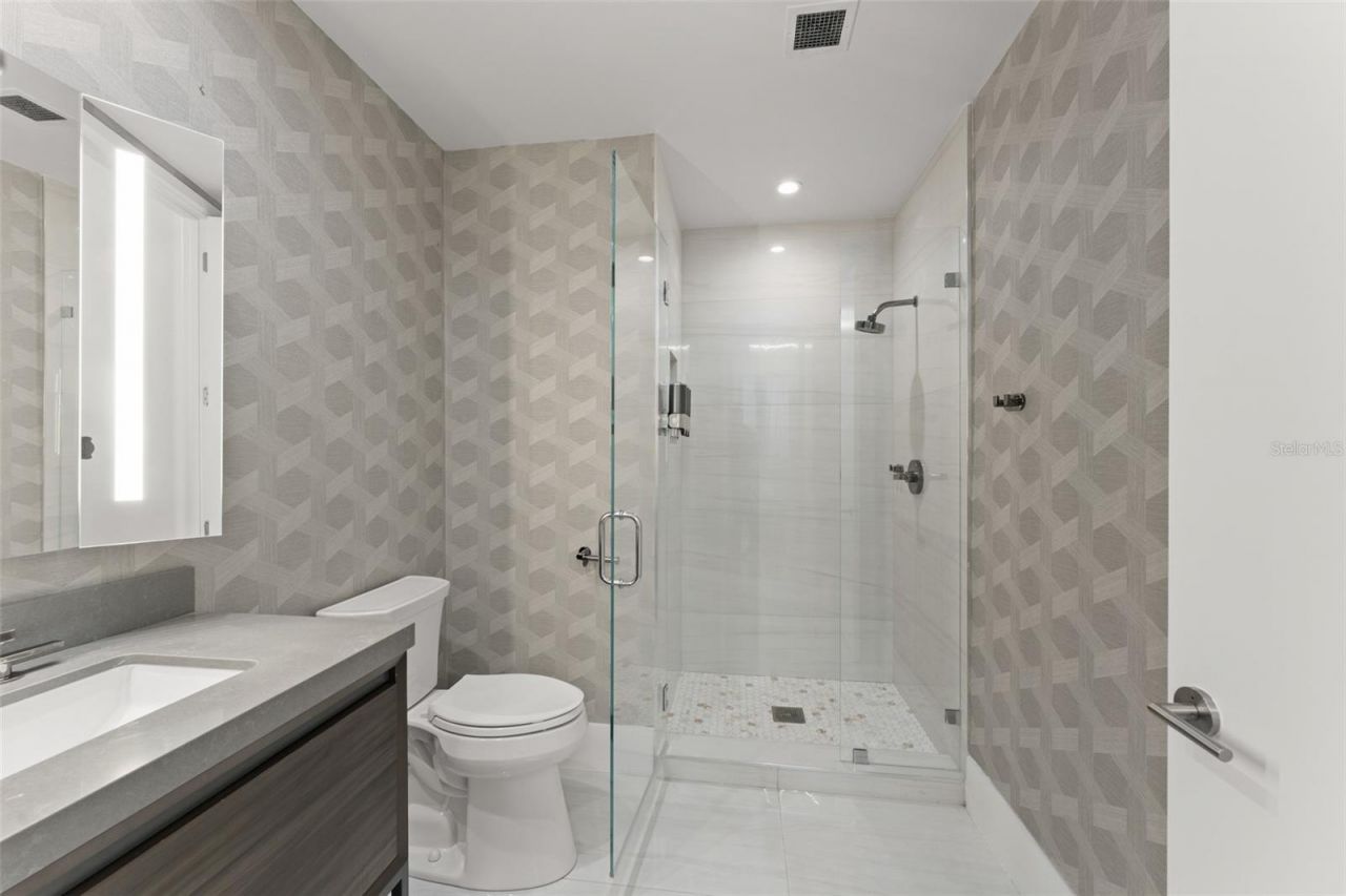 150 E Robinson Street, Unit PH3506, Orlando, FL 32801 Photo