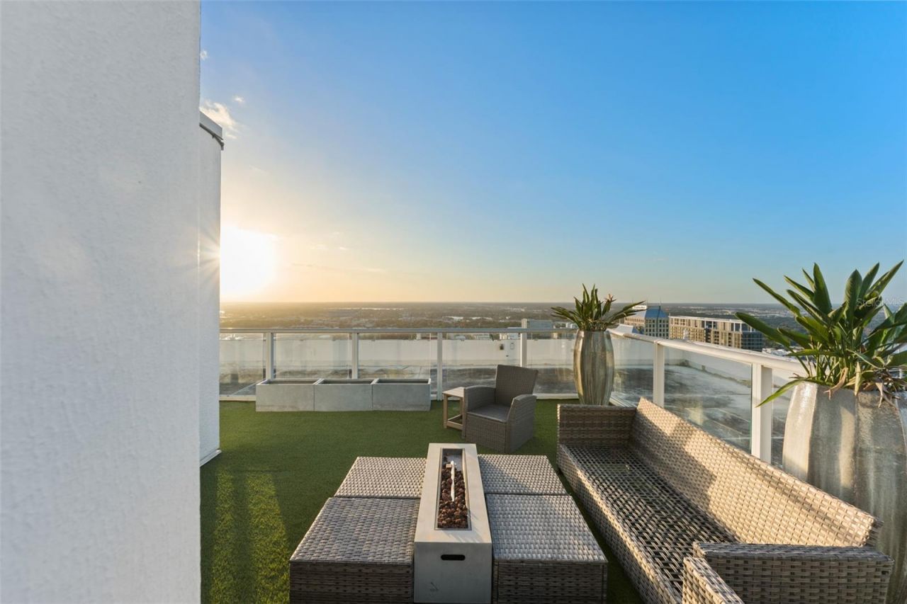 150 E Robinson Street, Unit PH3506, Orlando, FL 32801 Photo