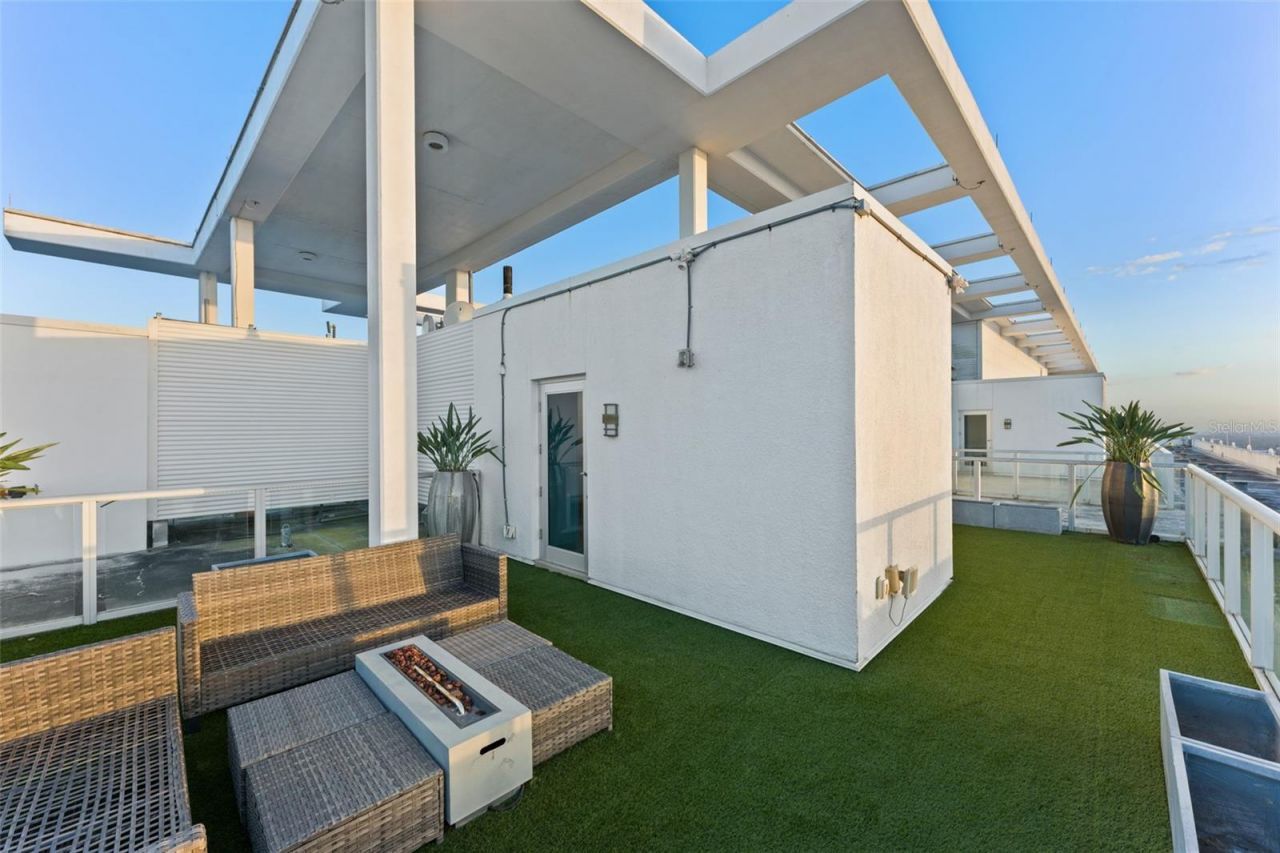 150 E Robinson Street, Unit PH3506, Orlando, FL 32801 Photo