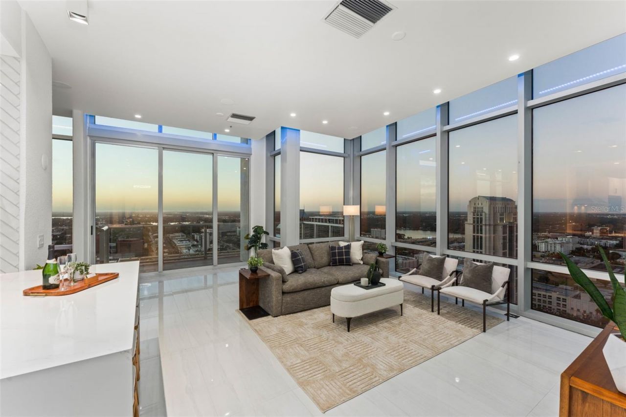 150 E Robinson Street, Unit PH3506, Orlando, FL 32801 Photo