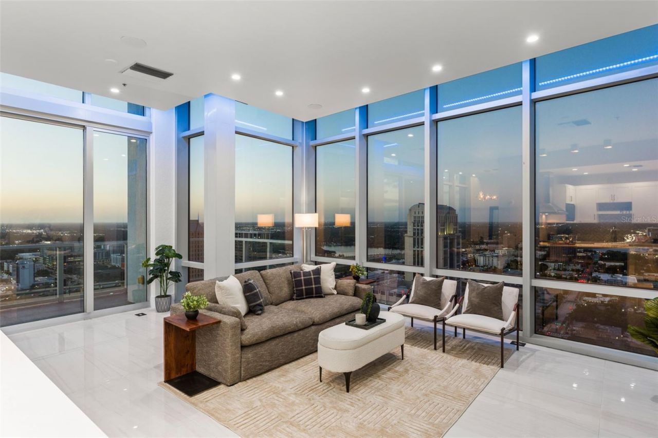 150 E Robinson Street, Unit PH3506, Orlando, FL 32801 Photo