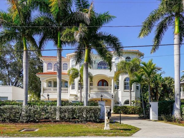 6233 BAYSHORE BOULEVARD, TAMPA, FL 33611