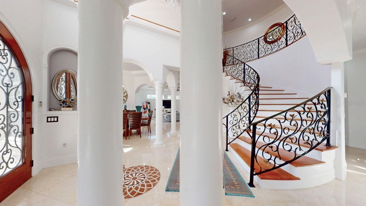 6233 Bayshore Boulevard, Tampa, FL 33611 Photo