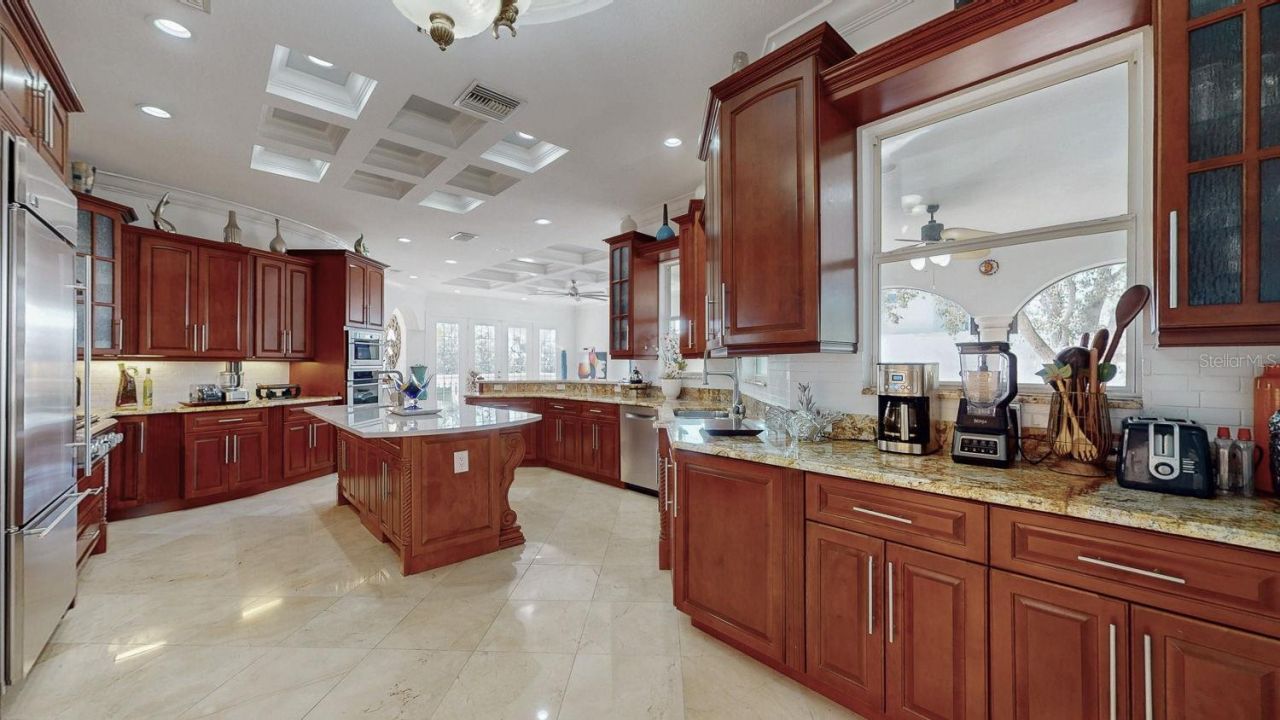 6233 Bayshore Boulevard, Tampa, FL 33611 Photo