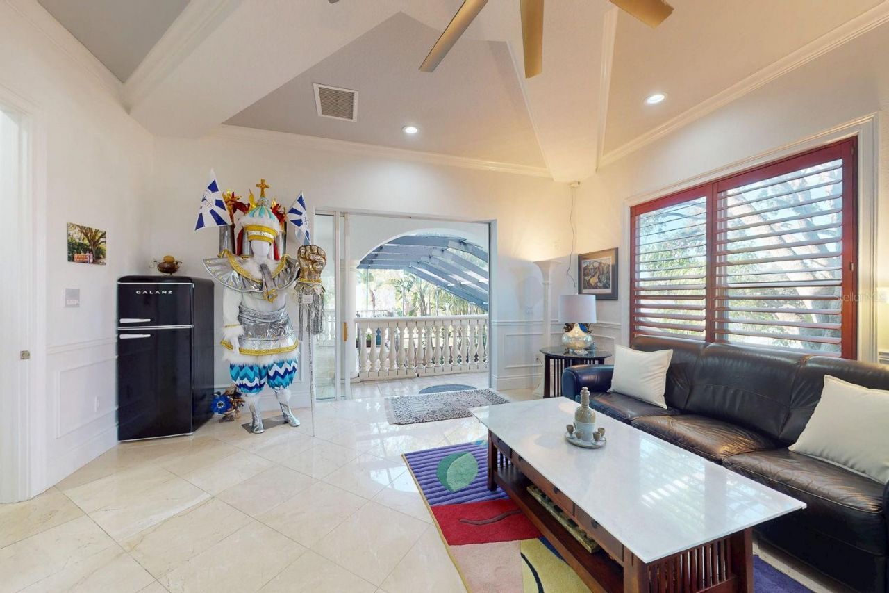 6233 Bayshore Boulevard, Tampa, FL 33611 Photo