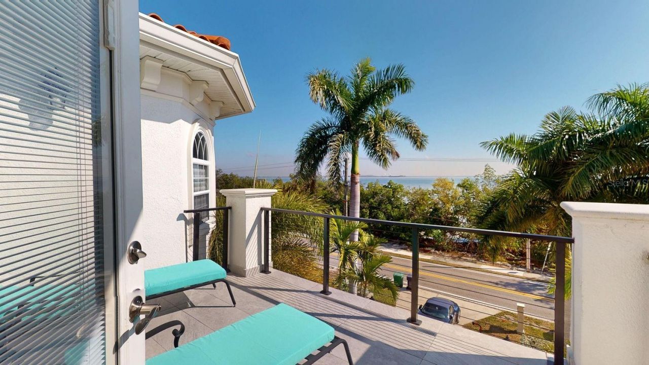 6233 Bayshore Boulevard, Tampa, FL 33611 Photo