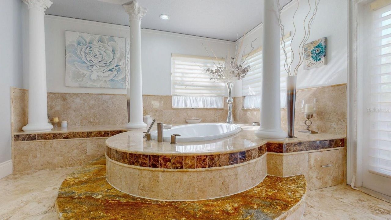 6233 Bayshore Boulevard, Tampa, FL 33611 Photo