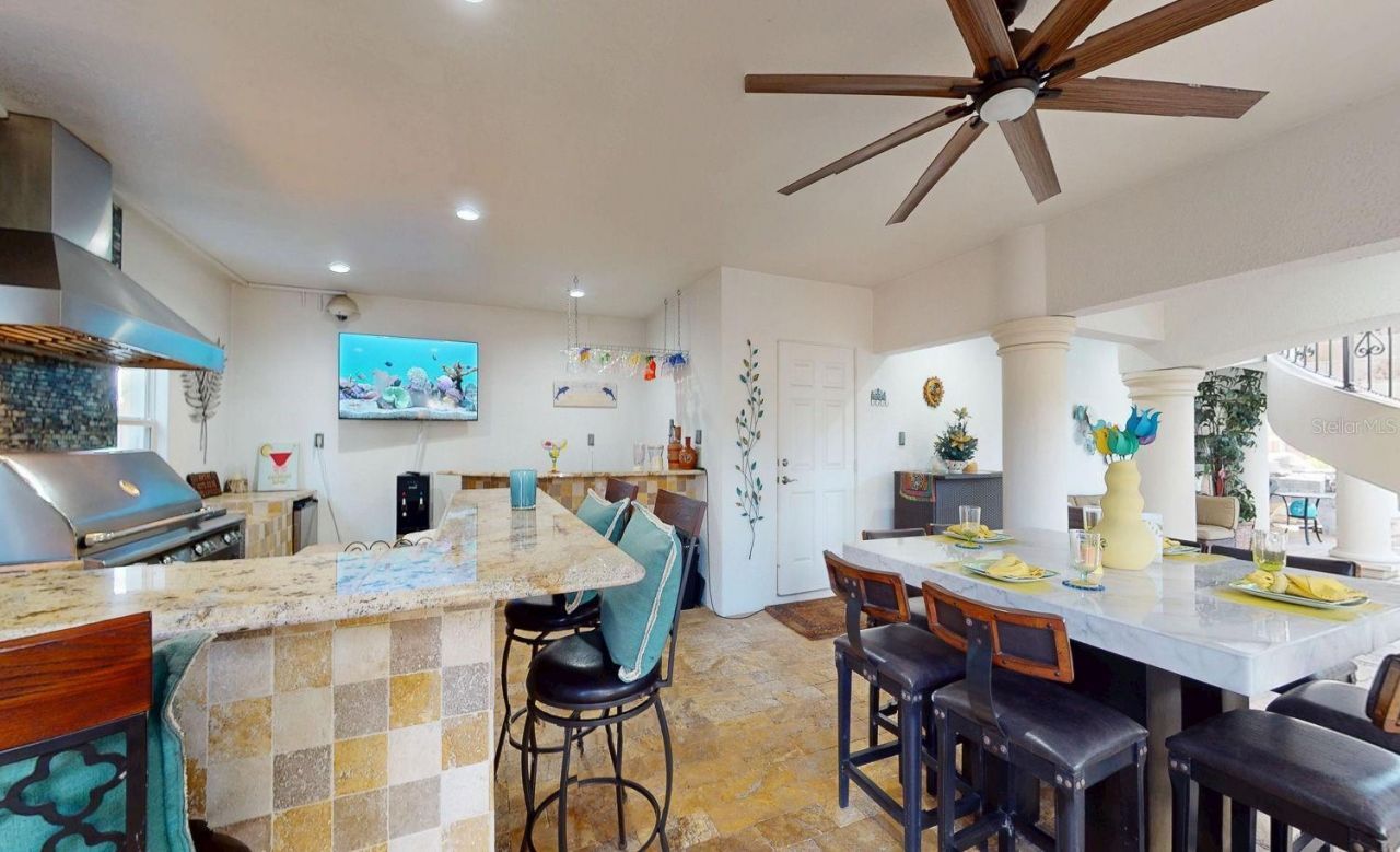 6233 Bayshore Boulevard, Tampa, FL 33611 Photo