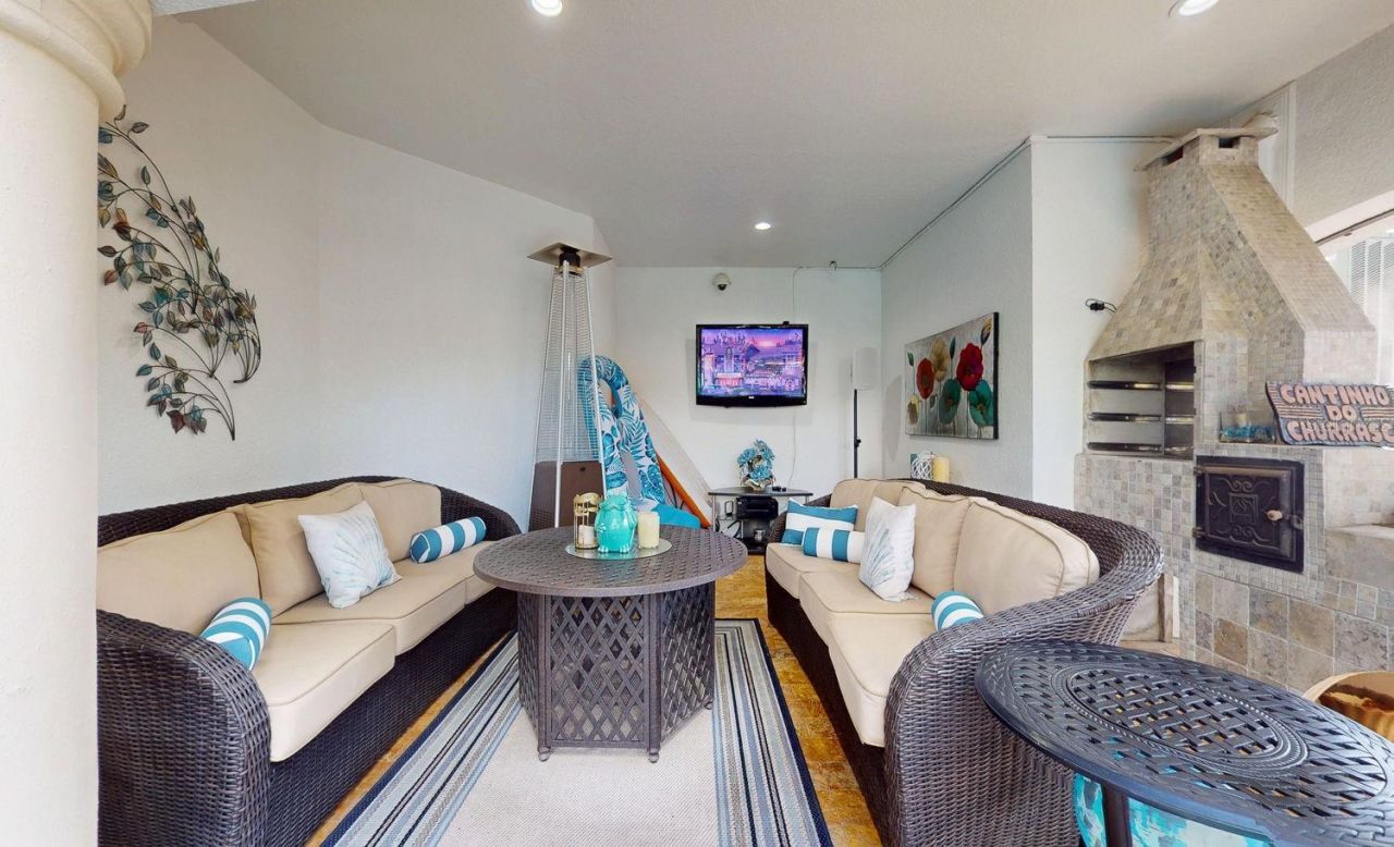 6233 Bayshore Boulevard, Tampa, FL 33611 Photo