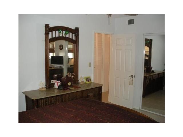 224 Hibiscus Avenue, Unit 151, Lauderdale by the Sea, FL 33308 Photo