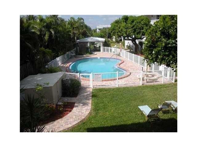 224 Hibiscus Avenue, Unit 151, Lauderdale by the Sea, FL 33308 Photo