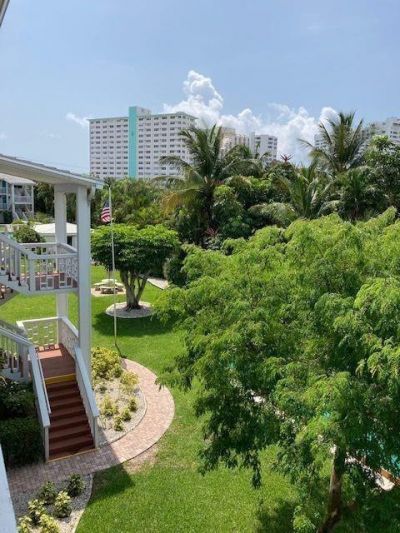 224 Hibiscus Avenue, Unit 151, Lauderdale by the Sea, FL 33308 Photo