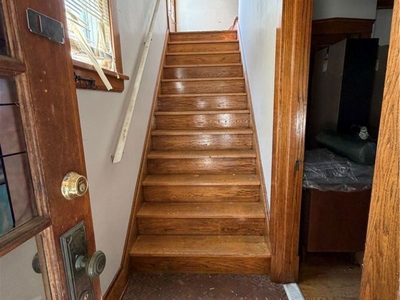15313 Lake Shore Boulevard, Cleveland, OH 44110 Photo 5