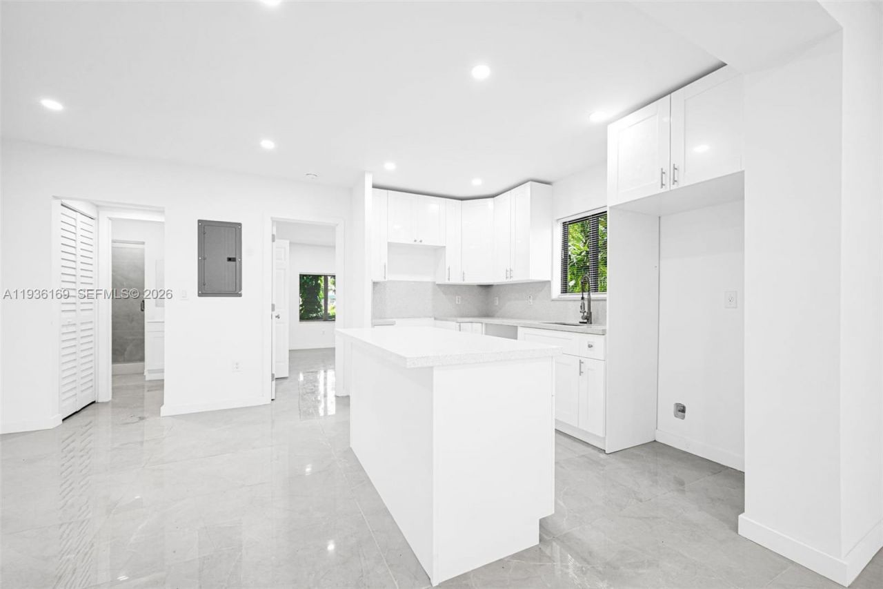 8280 NW 5th Ave , Miami, FL 33150 Photo