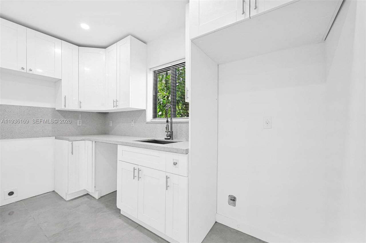 8280 NW 5th Ave , Miami, FL 33150 Photo