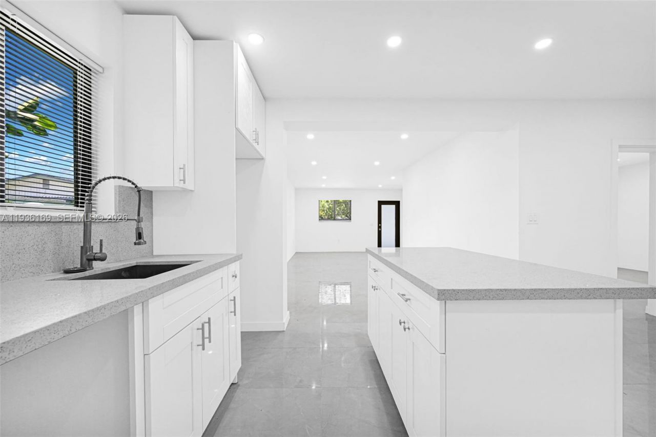 8280 NW 5th Ave , Miami, FL 33150 Photo