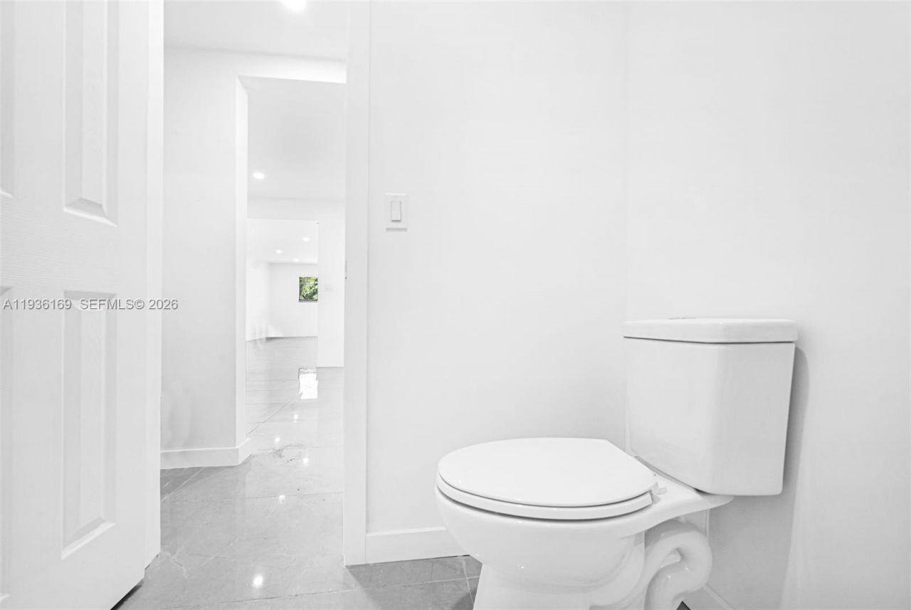 8280 NW 5th Ave , Miami, FL 33150 Photo