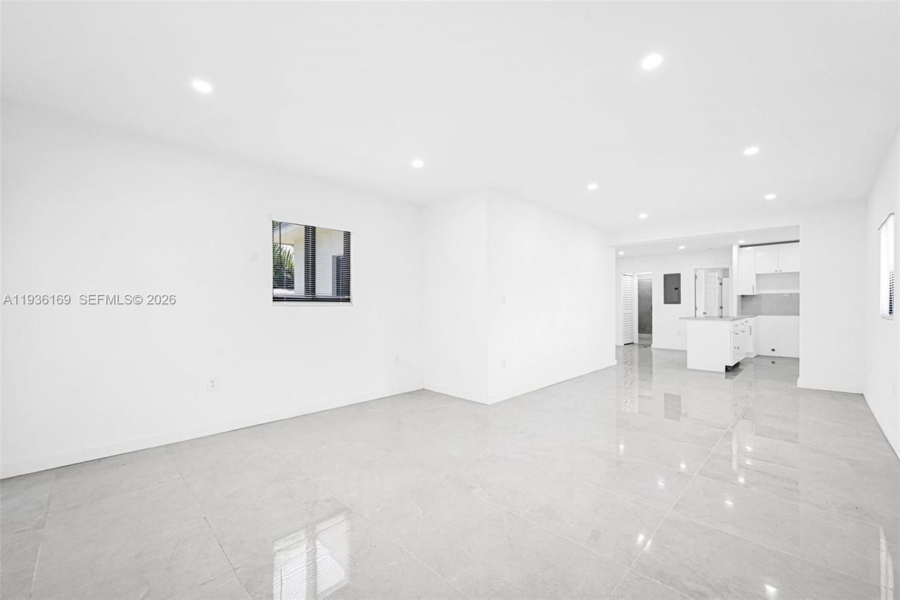 8280 NW 5th Ave , Miami, FL 33150 Photo