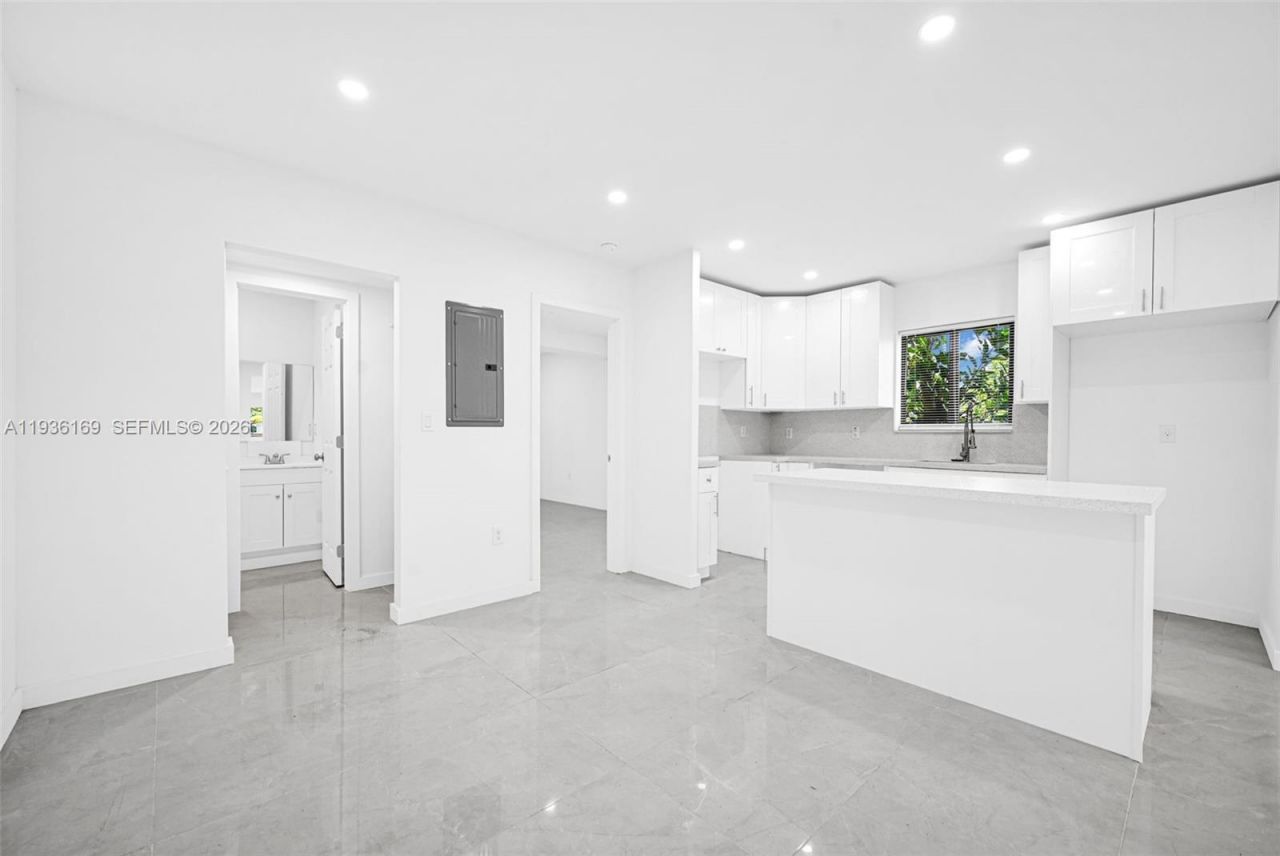 8280 NW 5th Ave , Miami, FL 33150 Photo