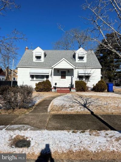 902 E Oak St E E, Millville, NJ 08332 Main Photo