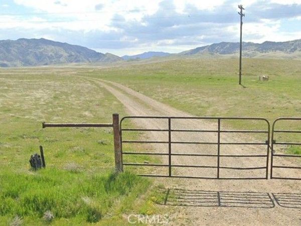 1 Panoche, Paicines, CA 95043