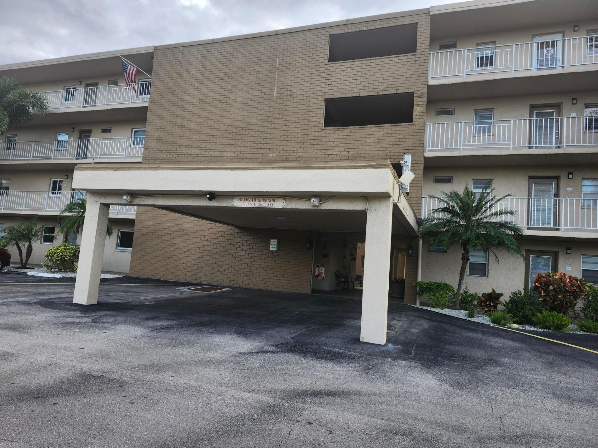 300 NE 26th Avenue, Unit 305, Boynton Beach, FL 33435 Photo