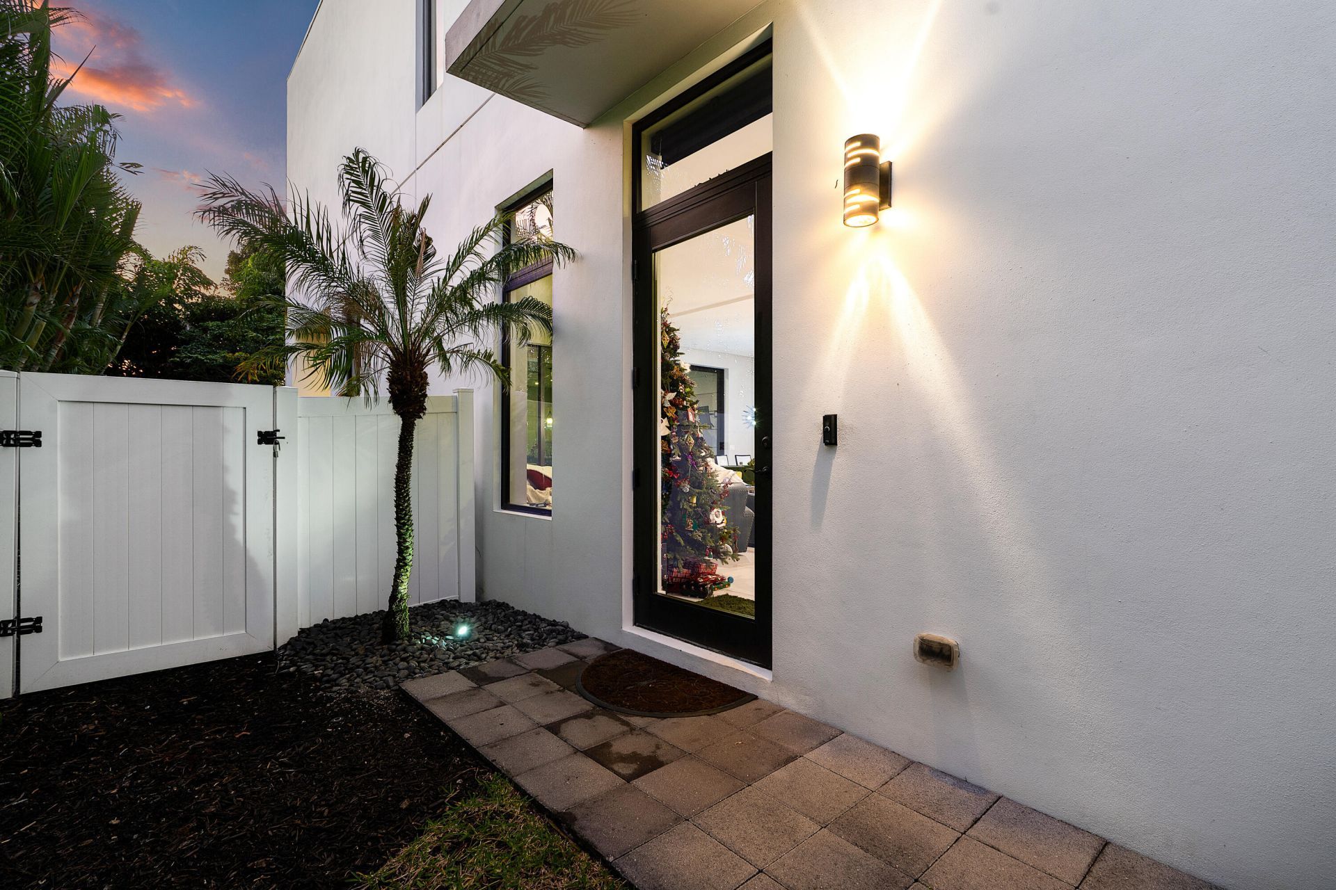 820 NE 7th Avenue, Delray Beach, FL 33483 Photo