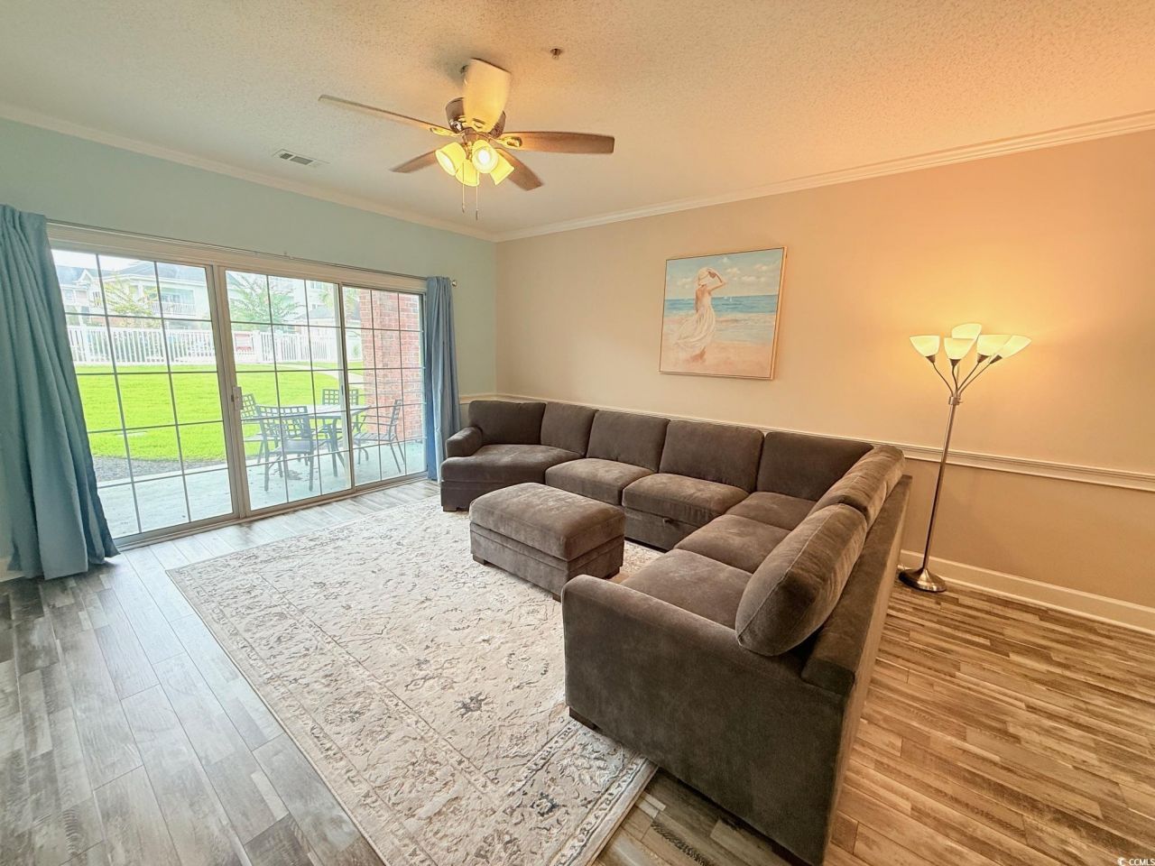 4860 Carnation Circle Photo 10