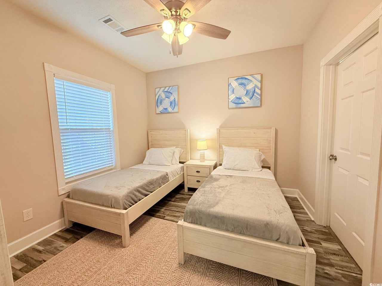 4860 Carnation Circle Photo 18