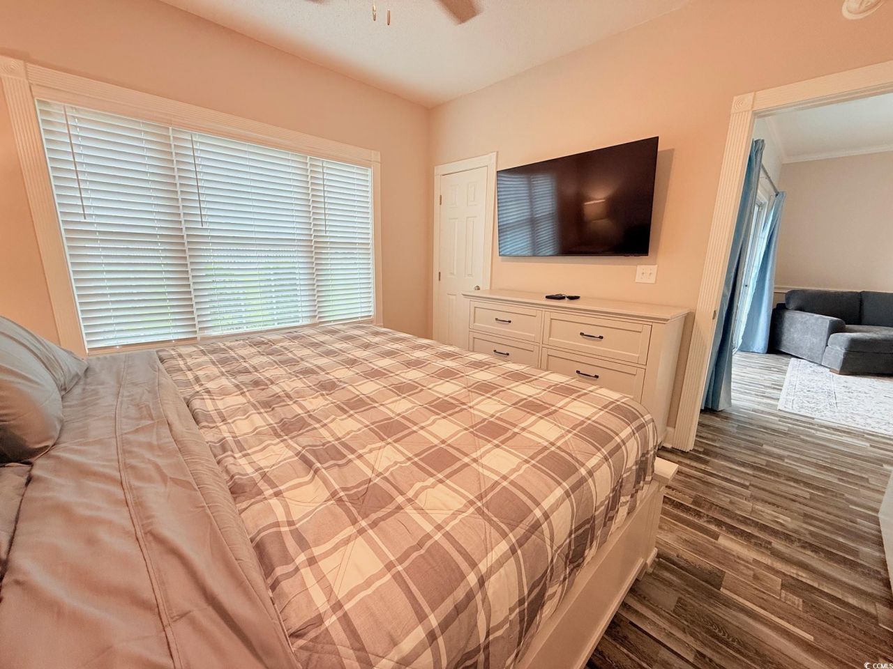 4860 Carnation Circle Photo 23