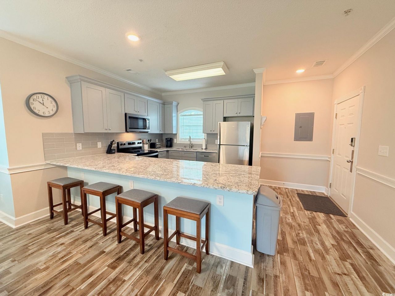 4860 Carnation Circle Photo 4