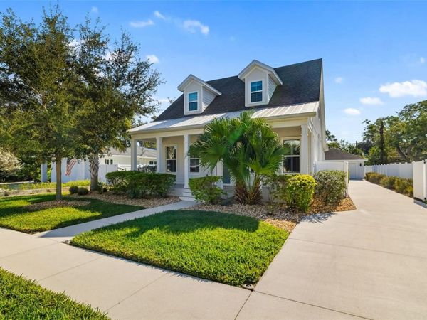 2576 WOOD STREET, SARASOTA, FL 34237