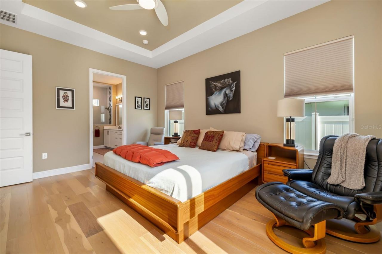 2576 Wood Street, Sarasota, FL 34237 Photo