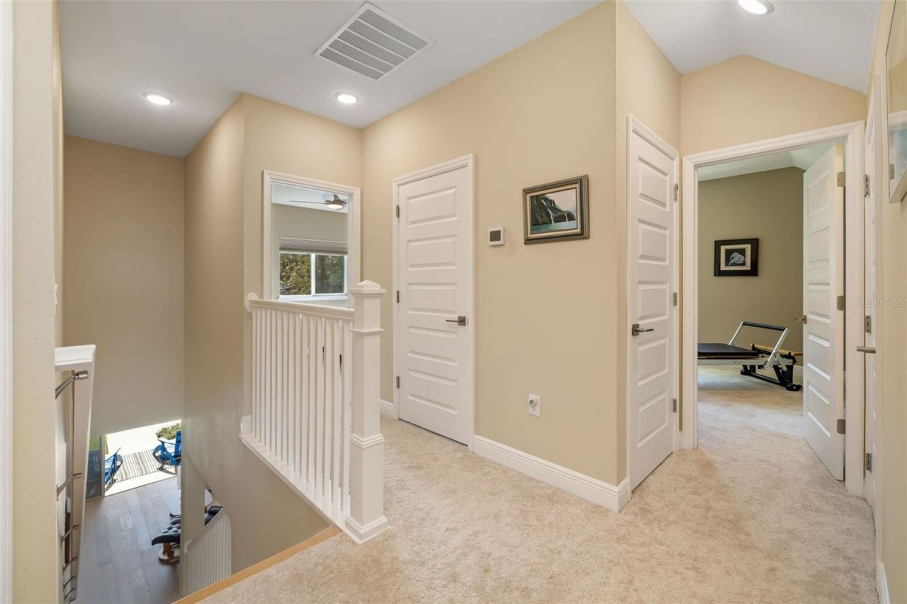 2576 Wood Street, Sarasota, FL 34237 Photo