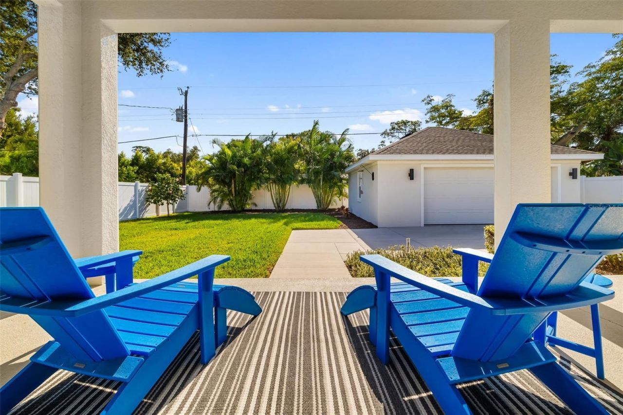 2576 Wood Street, Sarasota, FL 34237 Photo