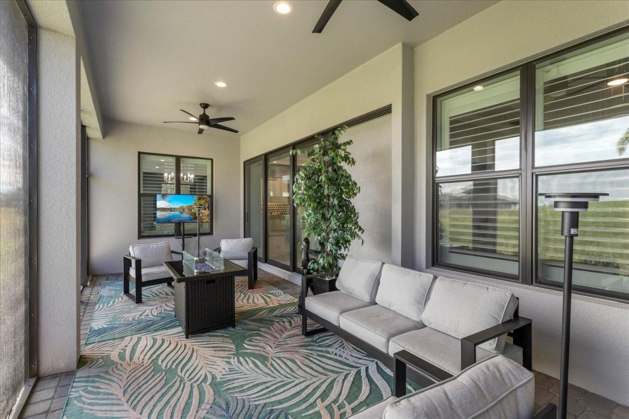 492 Adams View Lane, Auburndale, FL 33823 Photo