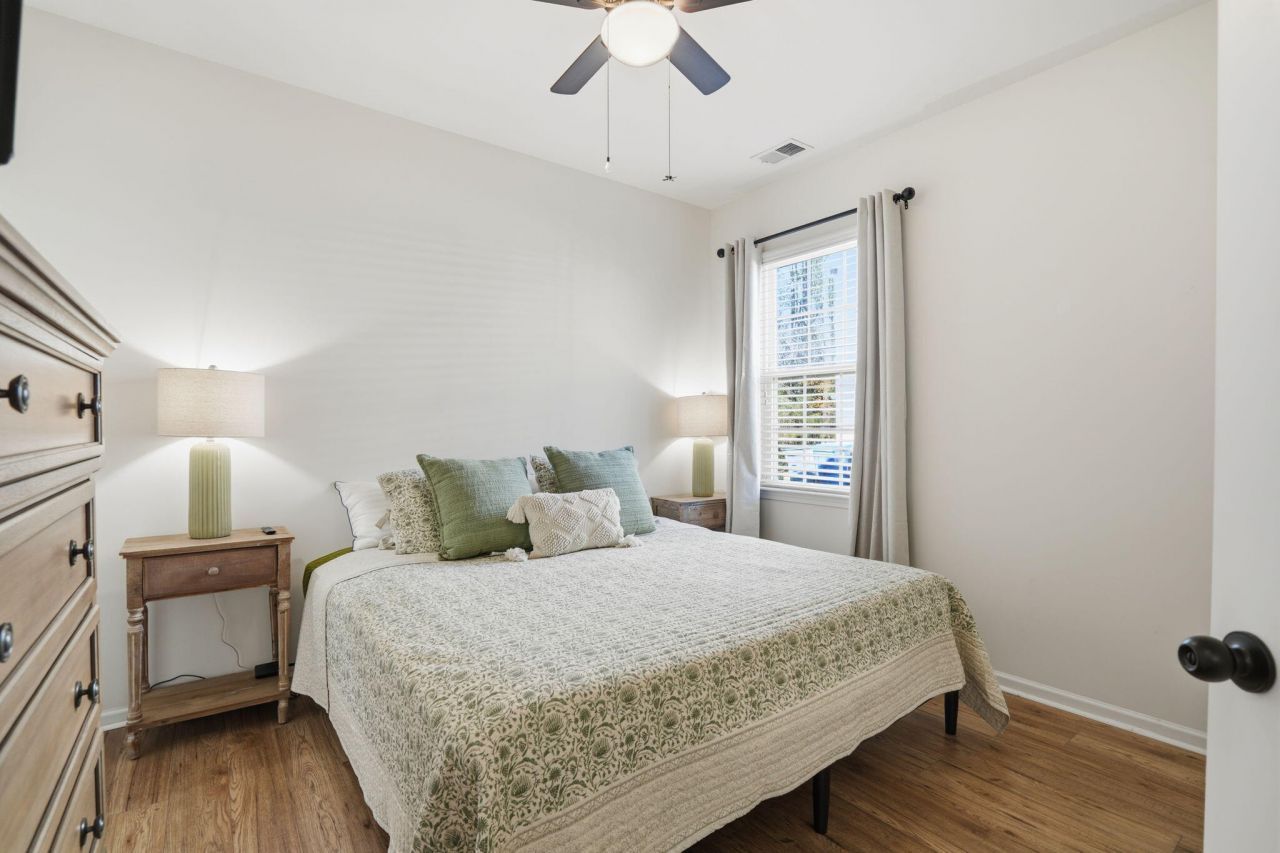 9672 Spencer Woods Road Photo 18