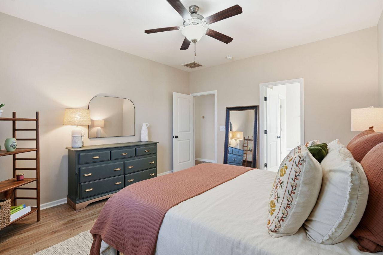 9672 Spencer Woods Road Photo 21